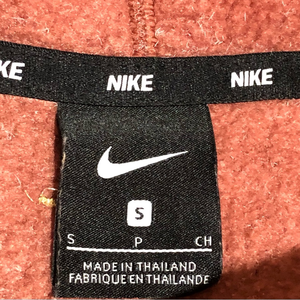 Nike Burgundy Therma Fleece Sweater - Picture 5 of 9